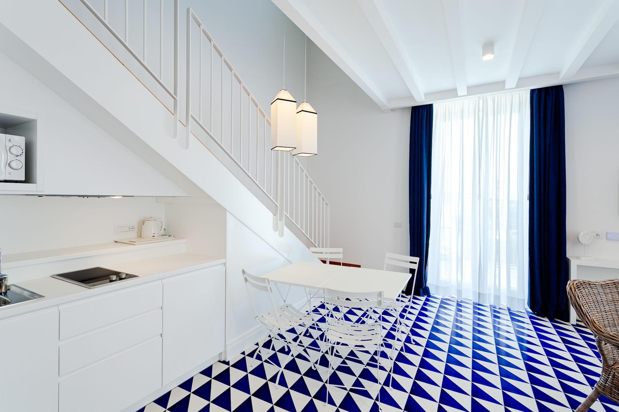 Maison Blu - Intimate Guesthouse Сорренто Экстерьер фото