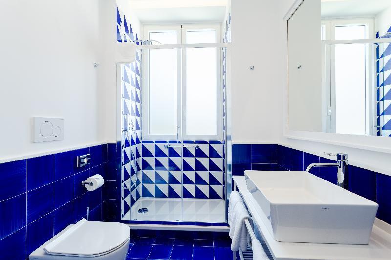 Maison Blu - Intimate Guesthouse Сорренто Экстерьер фото